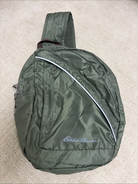 Eddie Bauer Handbags - Eddie Bauer Olive Green Single-strap Sling Pack stowaway 10L